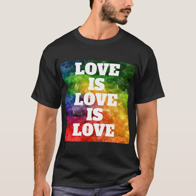 CAMISETA EL AMOR ES AMOR ES AMOR (Anverso)