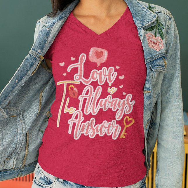 Camiseta El Amor Es Siempre La Respuesta (Subido por el creador)
