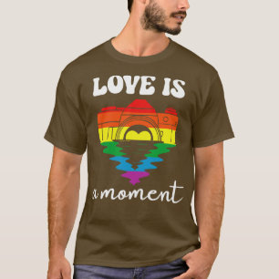 Camiseta El amor es un momento Cámara LGBT