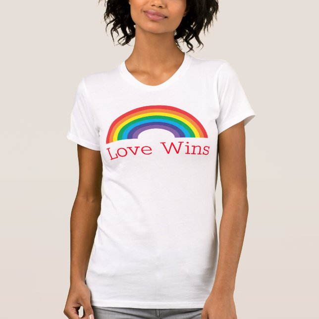 Camiseta El amor gana el arcoiris (Anverso)