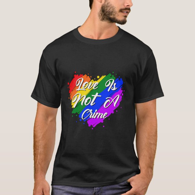 Camiseta El Amor No Es Un Crimen (Anverso)