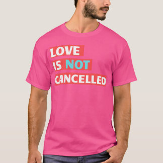 Camiseta El amor no está cancelado Rojo vintage