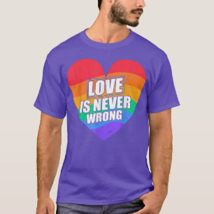 Camiseta El amor nunca está mal en el desfile del orgullo t