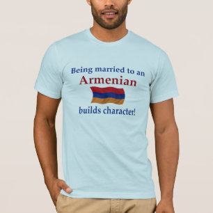 Camiseta El armenio construye el carácter