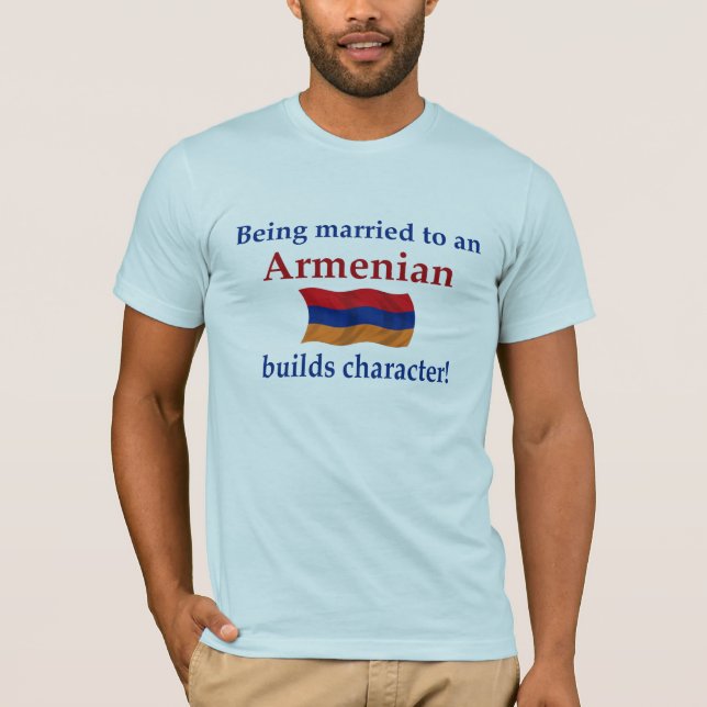 Camiseta El armenio construye el carácter (Anverso)