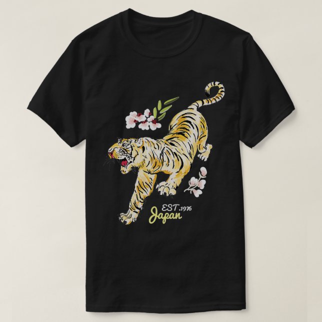 Camiseta El arte del tatuaje de las flores asiáticas del ti (Diseño del anverso)
