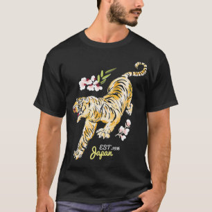 Camiseta El arte del tatuaje de las flores asiáticas del ti