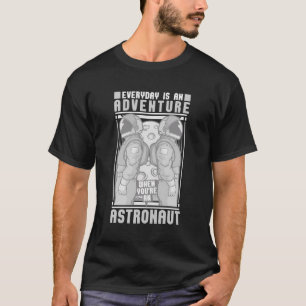 Camiseta El astronauta Casco Futuro Spaceman Cosmonaut Funn