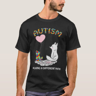 Camiseta El autismo Fox caminando por un camino diferente -