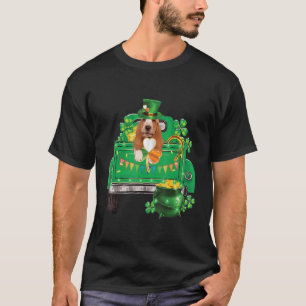 Camiseta El Basset irlandés ataca la divertida Leprecha del