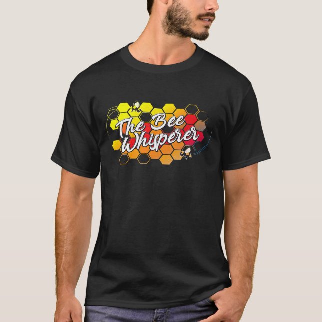 Camiseta El Bee Whisperer Retro Bee Keeper Bee Hive Farmin (Anverso)