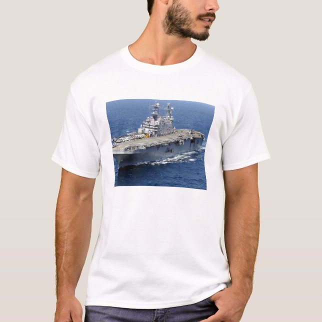 Camiseta El buque de asalto anfibio USS Peleliu (Anverso)