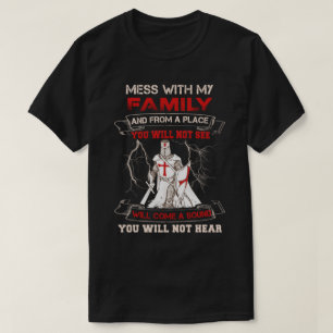 Camiseta El Caballero Templario Se Reune Con Mi Familia Y D