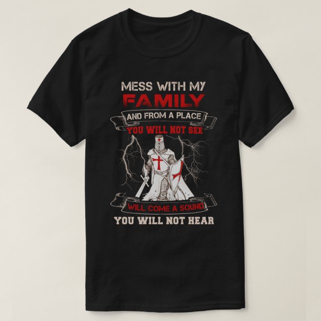 Camiseta El Caballero Templario Se Reune Con Mi Familia Y D (Diseño del anverso)