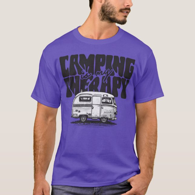 Camiseta El camping es mi terapia dichos divertidos (Anverso)