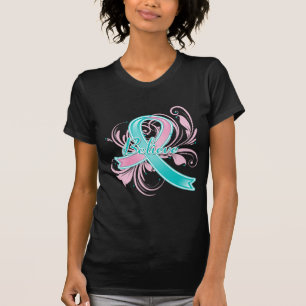 Camiseta El cáncer de pecho hereditario cree la cinta del