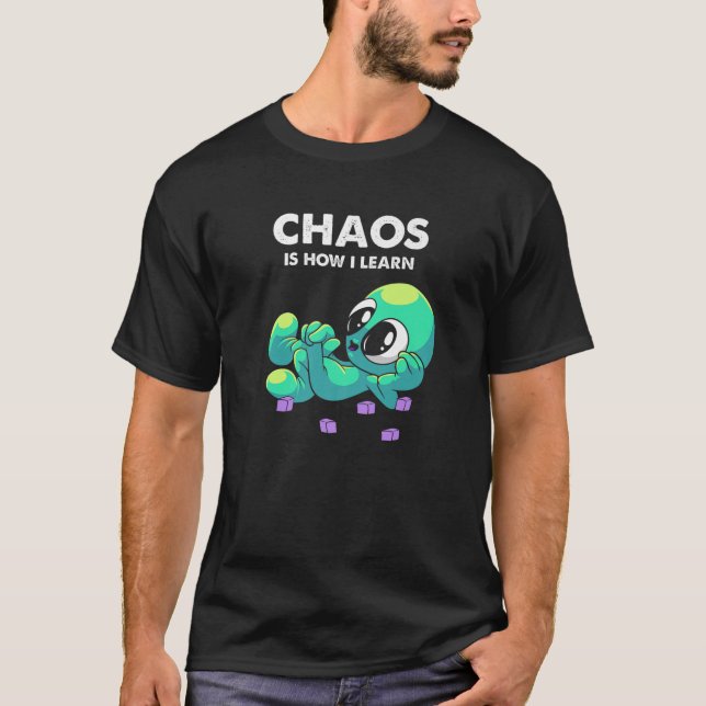 Camiseta El caos es cómo aprendo que los extranjeros aman e (Anverso)