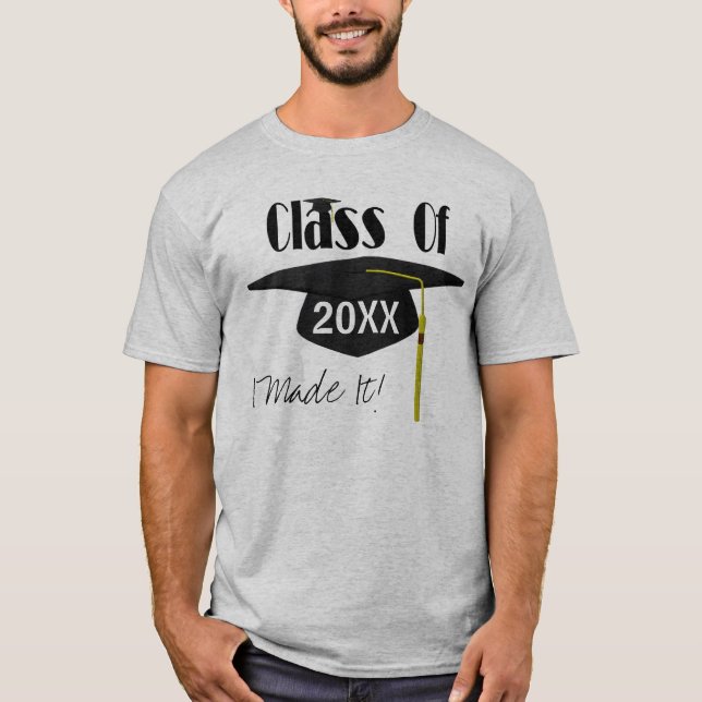 Camiseta El Cap De Graduación Y Tassel Lo Hicieron Gracioso (Anverso)
