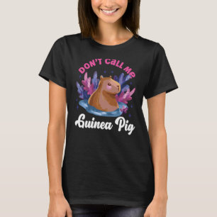 Camiseta El capibara no me llama cerdo guineano