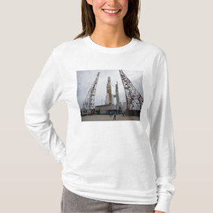 Camiseta El cohete de H-IIB en la plataforma de lanzamiento