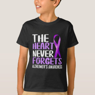 Camiseta El corazón nunca olvida la conciencia de Alzheimer