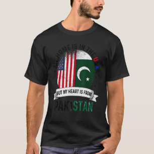 Camiseta El corazón patriota paquistaní-estadounidense es d