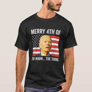 Camiseta El Deslumbrado Biden Confundió Merry Feliz 4 De Us