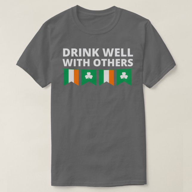 Camiseta El Día de los Simpatizantes Beba bien con otros (Diseño del anverso)