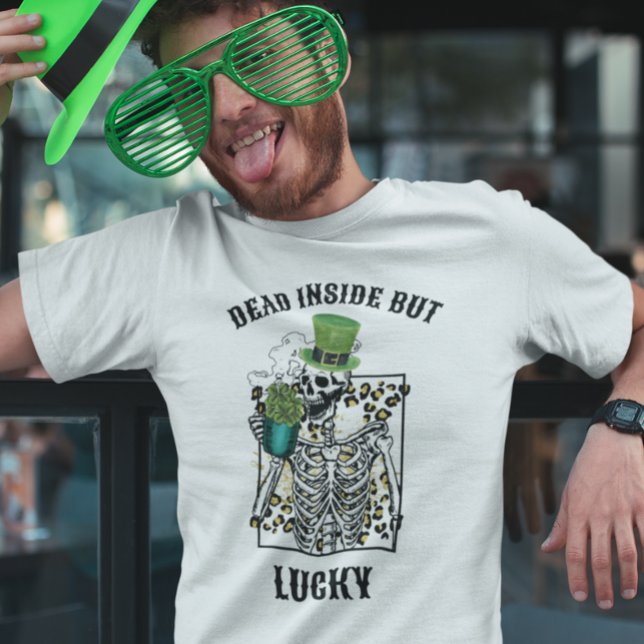Camiseta El Día de San Patricio muerto dentro pero un esque (Subido por el creador)