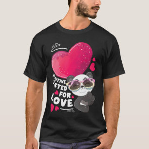 Camiseta El día de San Valentín panda con corazón