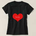 Camiseta El día de San Valentín Personalizado Monograma Neg<br><div class="desc">Impreso con un gran patrón cardíaco en un fondo negro sólido con plantilla de texto para el nombre!</div>