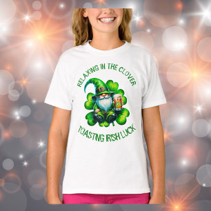 Camiseta El día de Santa Patricia con la cerveza  