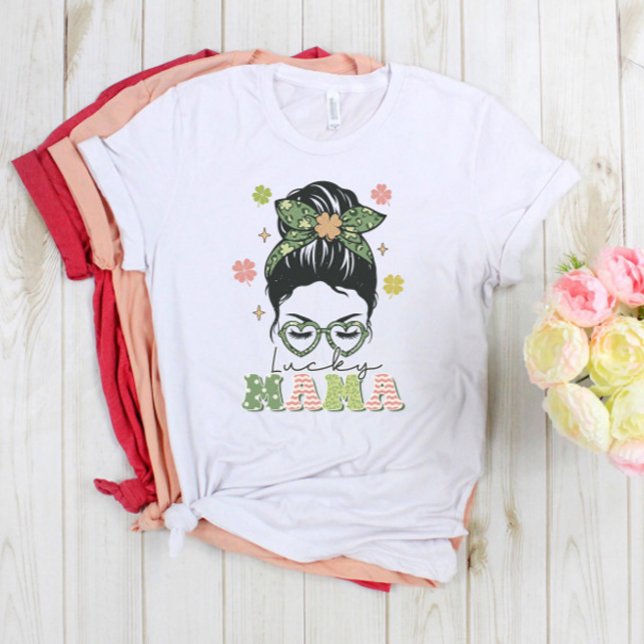 Camiseta El día de una mamá afortunada (Subido por el creador)