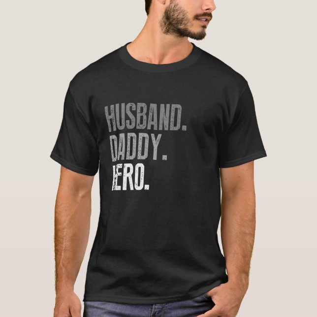 Camiseta El Día del Padre Héroe de Papá Esposo Protector (Anverso)