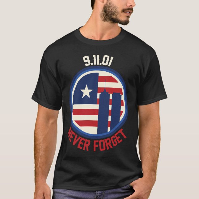 Camiseta El Día del Patriota nunca olvidó el 911 aniversari (Anverso)
