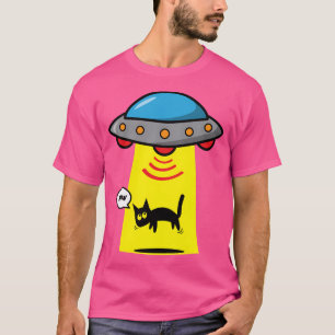 Camiseta El Diseño De La Ufo Y El Personalizado De Gatos Es
