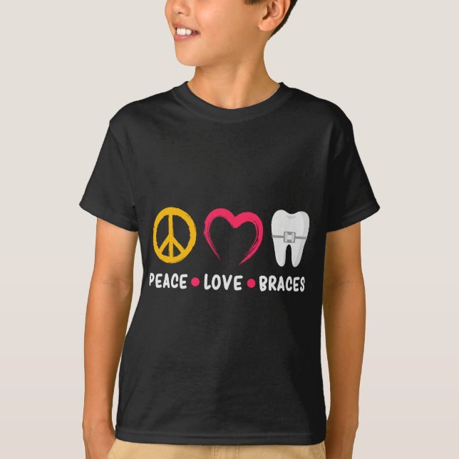 Camiseta El divertido amor ortodoncista por la paz se acerc (Anverso)