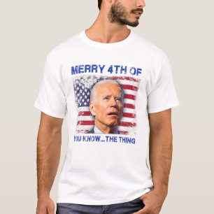 Camiseta El Divertido Biden Confundió A Merry Feliz 4 De Us