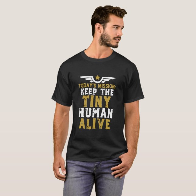 Camiseta El divertido ejército de nuevos padres y papá y ma (Anverso completo)