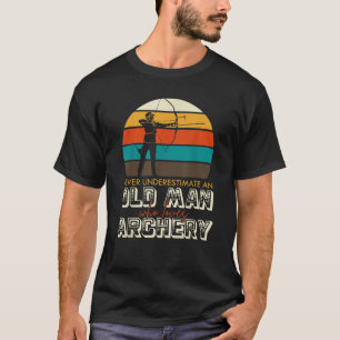 Camiseta El divertido tiro al arco de tiro al arco que atra