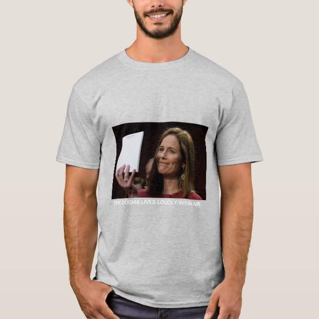 Camiseta El dogma vive muy adentro mío (Anverso)