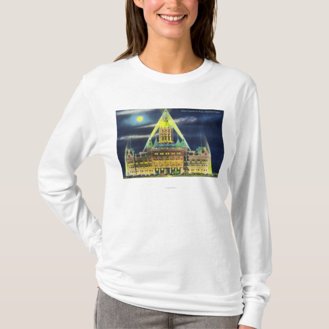 Camiseta El edificio del capitolio del estado en la noche (Anverso)