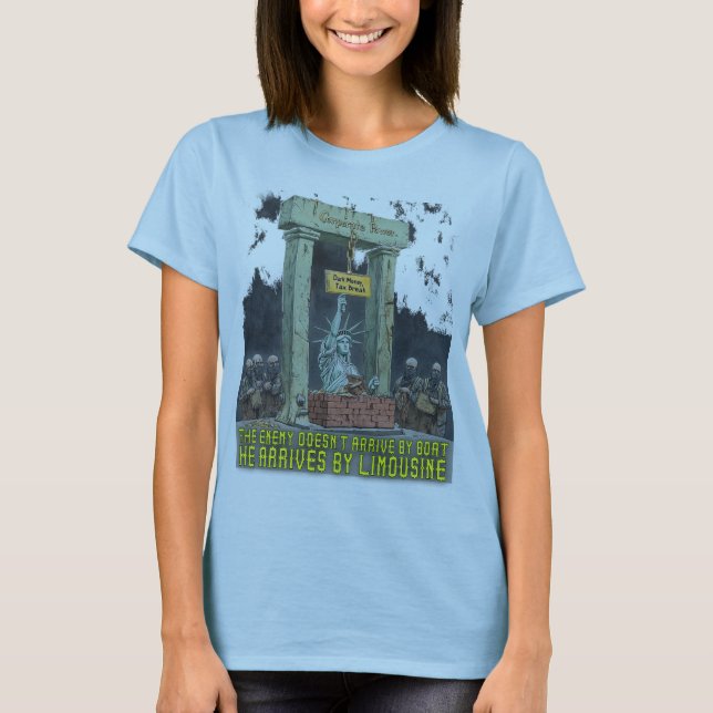 Camiseta El enemigo no llega en barco (Anverso)