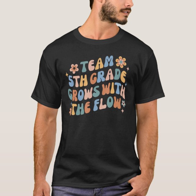Camiseta El equipo de profesores de quinto grado vuelve a l (Anverso)