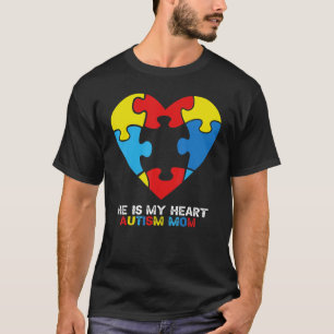 Camiseta Él es mi autismo cardíaco, mamá rompe pedazos de a