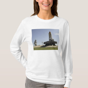 Camiseta El esfuerzo del transbordador espacial se acerca