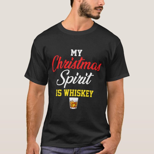 Camiseta El Espíritu De Mis Navidades Es Un Beber De Liquer (Anverso)