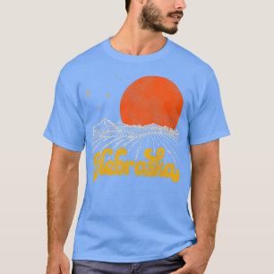 Camiseta El estado vintage de Nebraska a mediados del siglo