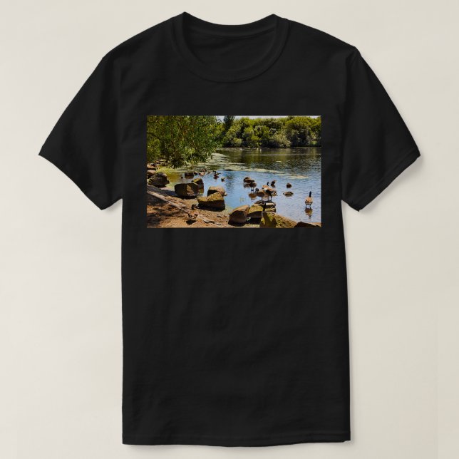 Camiseta El estanque de pato local (Diseño del anverso)