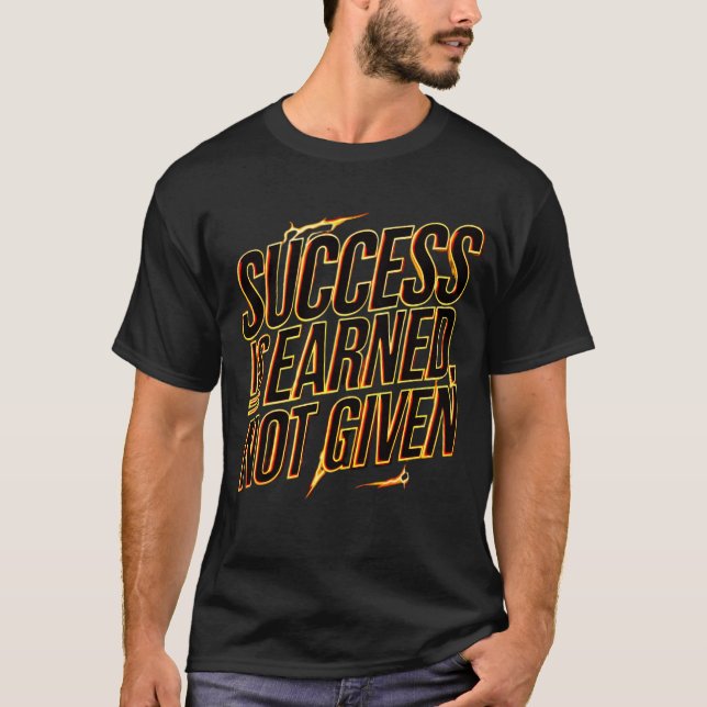Camiseta El éxito se gana, no se da - la audaz mente de Hus (Anverso)